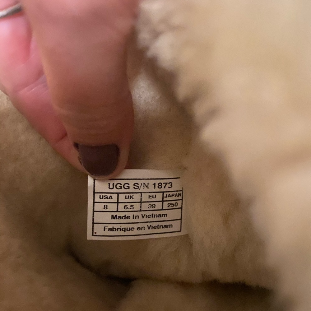 UGG Bailey Suede Triplet II Size 8 - Picture 7 of 10